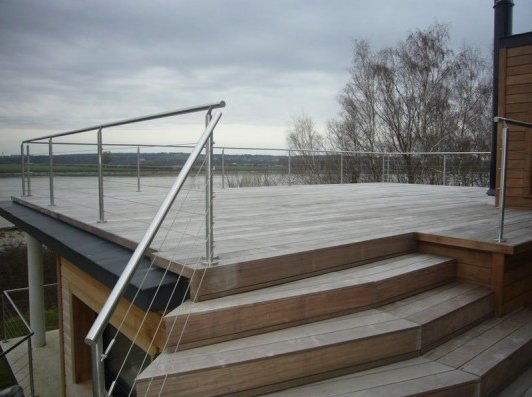 Terrasse bois ipe sur plots reglables 2